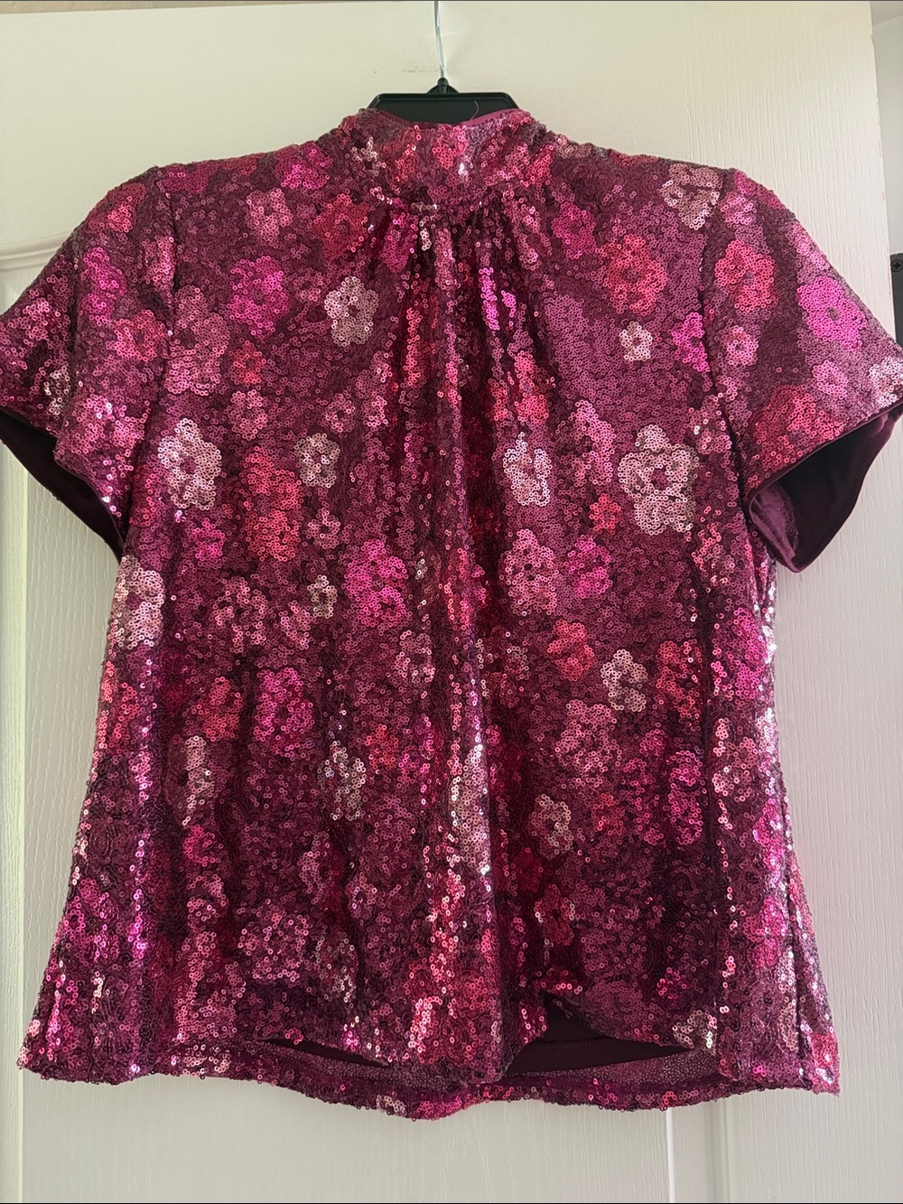 CeCe Fuchsia and Magenta Sequin Floral Short-Sleeve Blouse